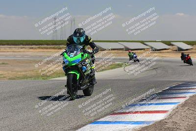 media/Sep-04-2023-Lets Ride (Mon) [[34443f911e]]/B Group/1220pm (Wheelie Bump)/